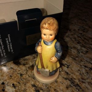 Hummel Garden Treasure #1222